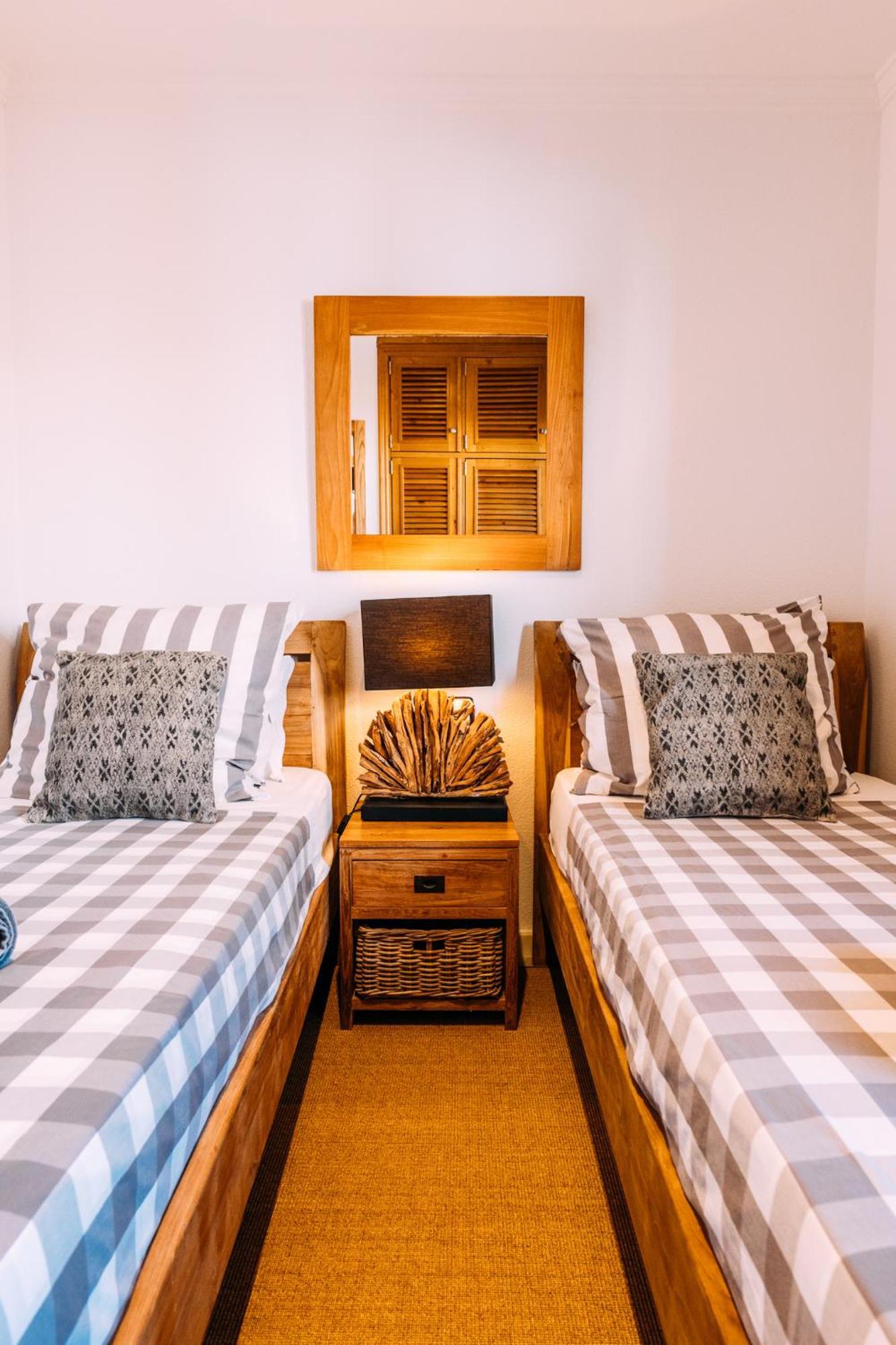 קורלחו Paradise Beach House: Piscina Privada, Playa 100M מראה חיצוני תמונה