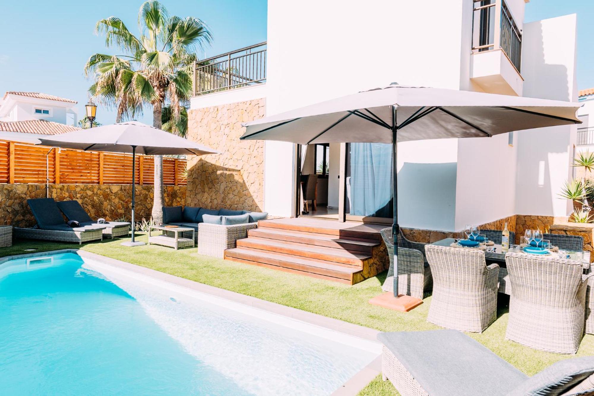 קורלחו Paradise Beach House: Piscina Privada, Playa 100M מראה חיצוני תמונה